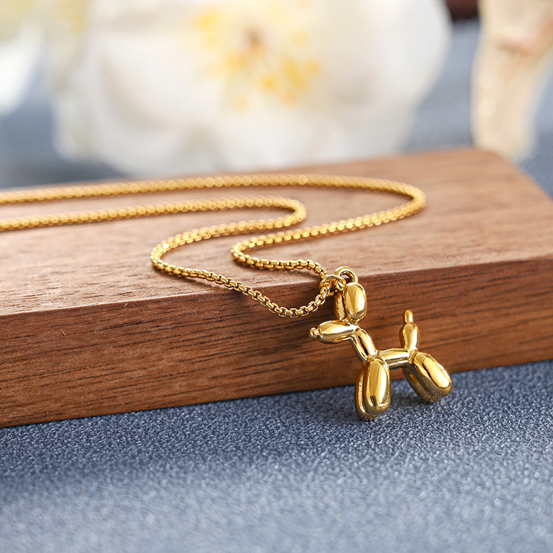Amazon Explosions Necklace Stainless Steel Non-fading Blast Dog Pendant Jewelry Light Luxury Style Titanium Steel Necklace Women Wholesale