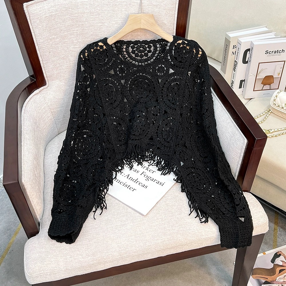 Picture of Retro ethnic style round neck tassel crocheted hollow batwing sleeve short pullover sweater blouse women's casual top