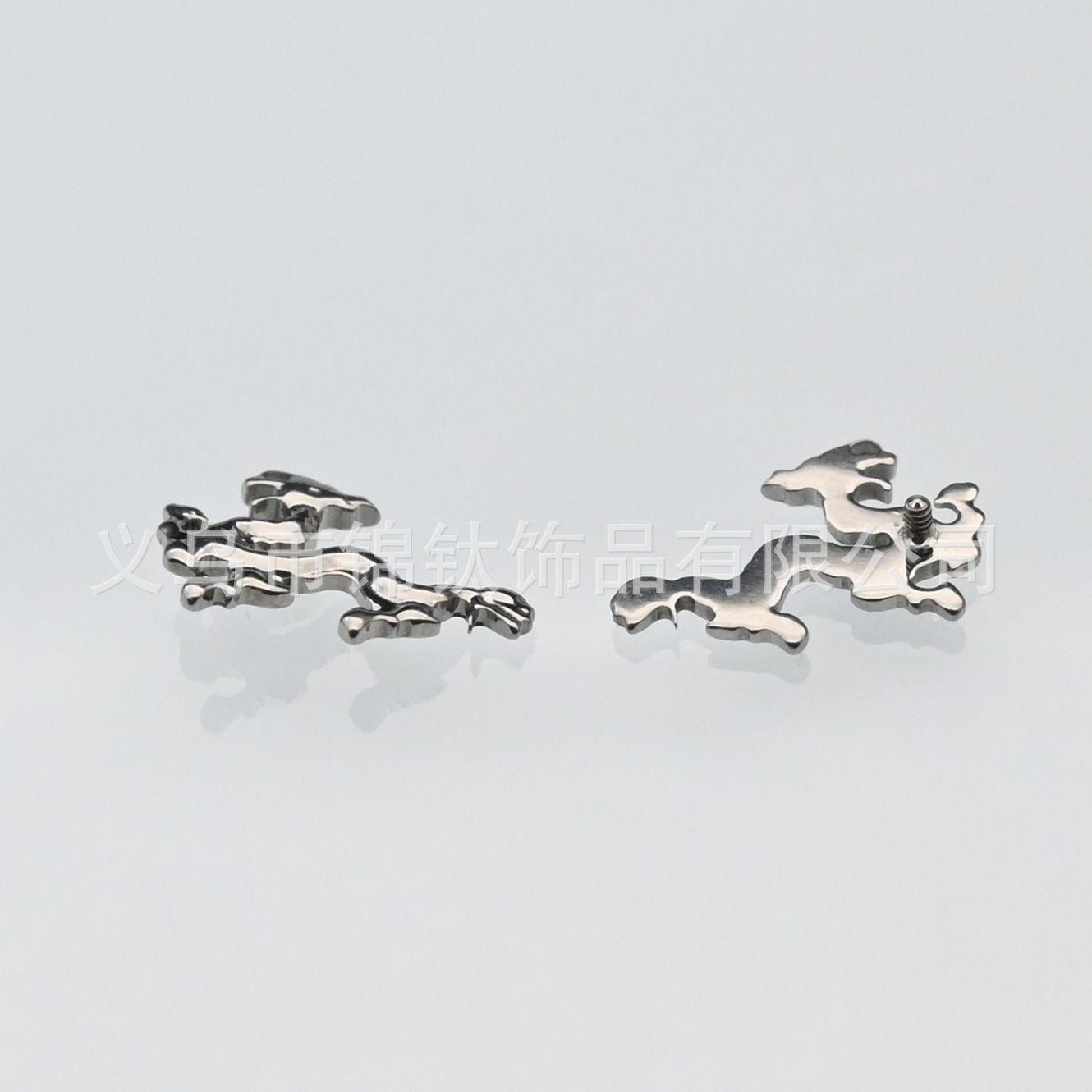 Picture of F136 Titanium Alloy Personalized Chinese Dragon Earrings Internal Thread National Style Dragon Ear Bone Nails Lip Nails Piercing Ear Jewelry Cross-Border