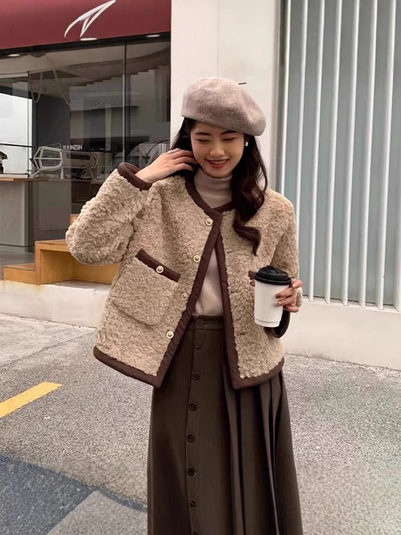 New Lamb Wool Coat Women's Spring Autumn and Winter 2024 New Explosions Small Style Unique Super Nice Top