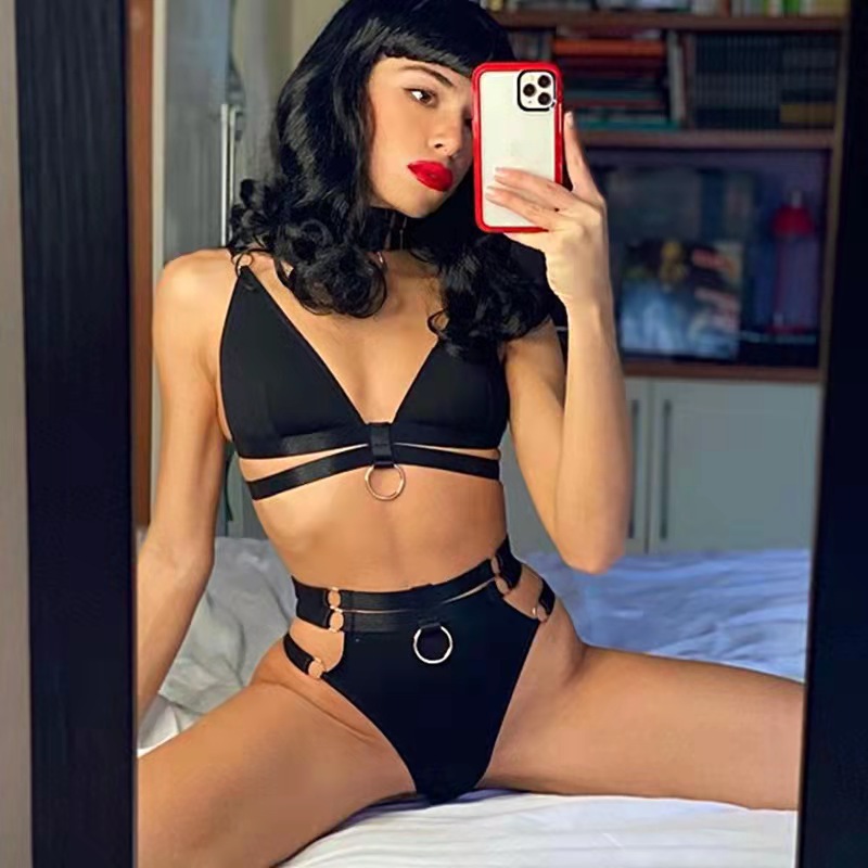Cross mirror supply 2021 Europe and the United States New Fashion bra sports underwear gathered V-neck vest women's suit H0908