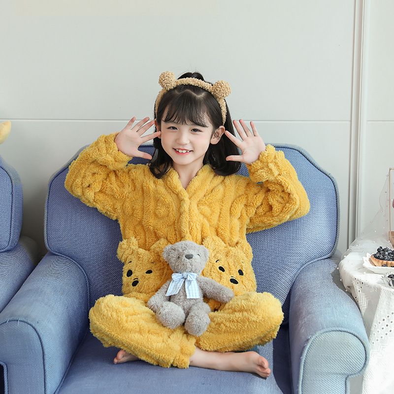 Picture of Children's Pajamas Flannel Autumn and Winter Girls' Coral Fleece Thickened Warm Style Middle and Large Children's Girls' Home Clothes suit