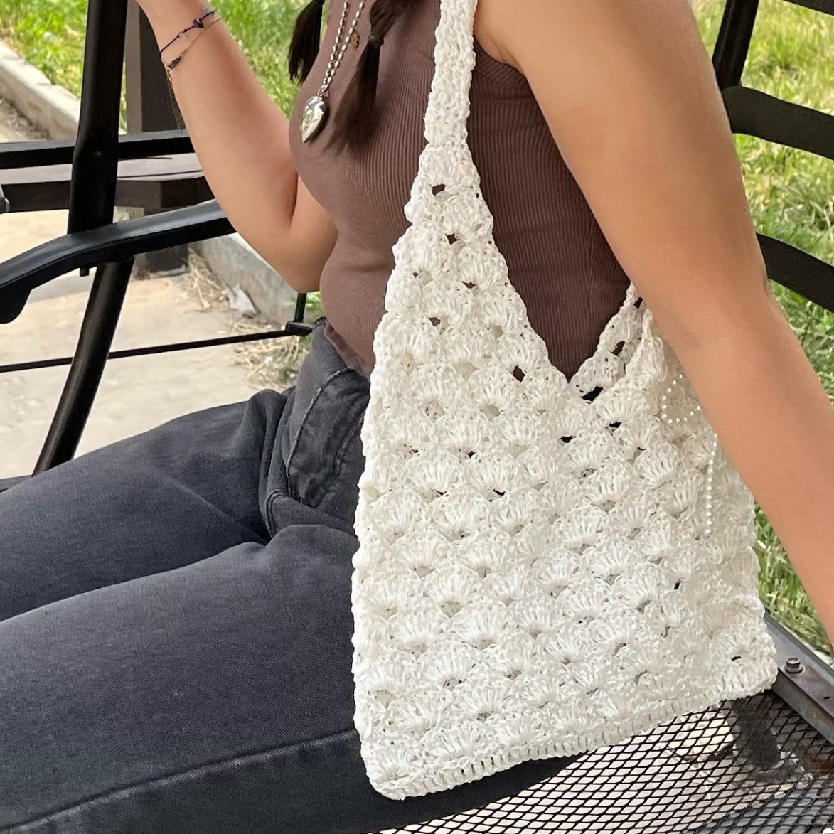 Korean Artistic White Cloth Line Cut Out Large Capacity Versatile One-Shoulder DIY Hand-Woven Wave Shell Bag