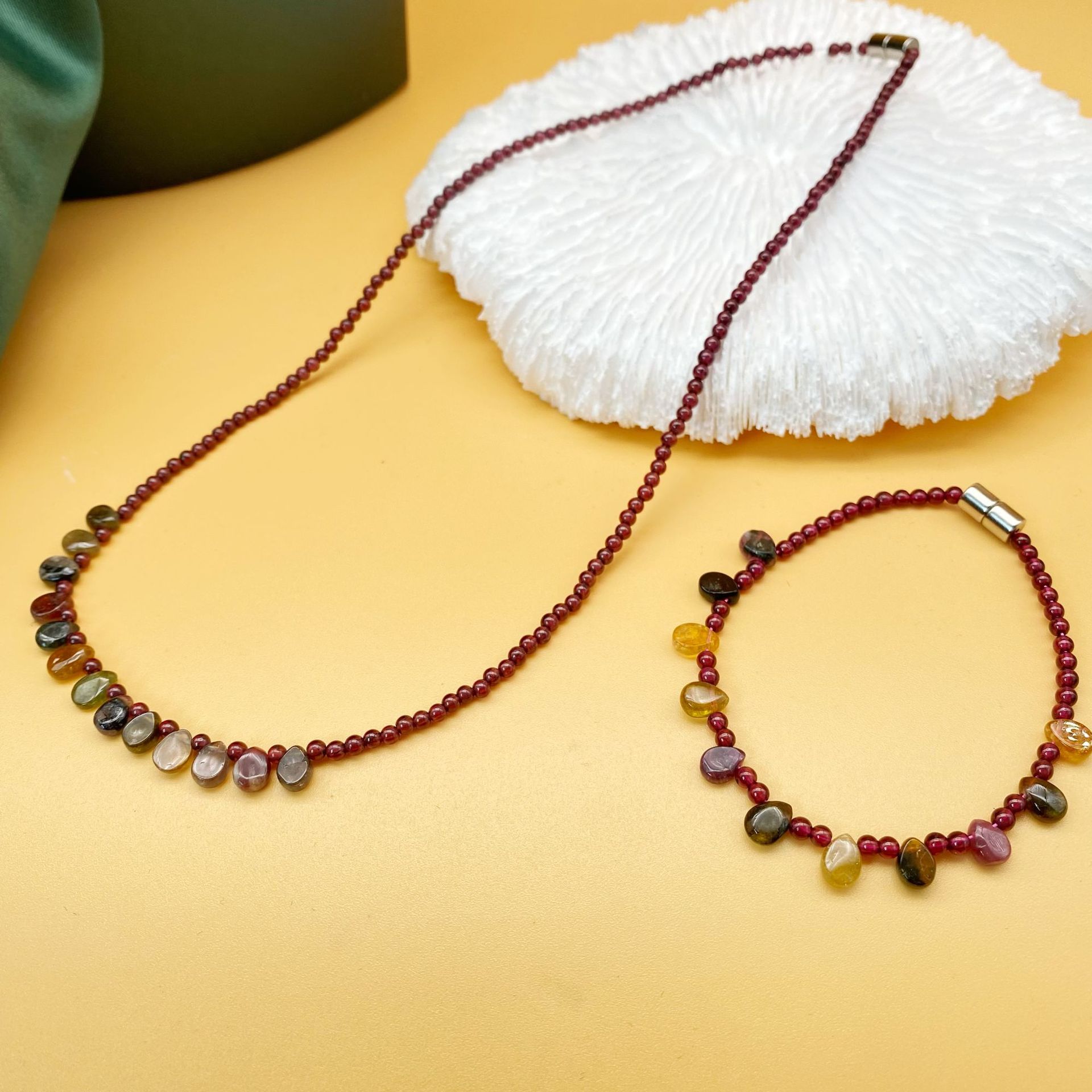 Natural Garnet Set Water Drop Tourmaline Clavicle Chain Women's Niche Light Luxury Versatile Necklace Bracelet Jewelry Wholesale