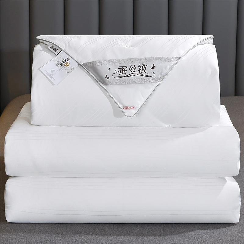 Picture of 60S Cotton Double Palace Cocoon Feather Silk Quilt Summer Cool Quilt Pure Cotton Thickeneded Warm Spring & Fall Quilt Air-Conditioned Quilt Mother Quilt Winter Quilt