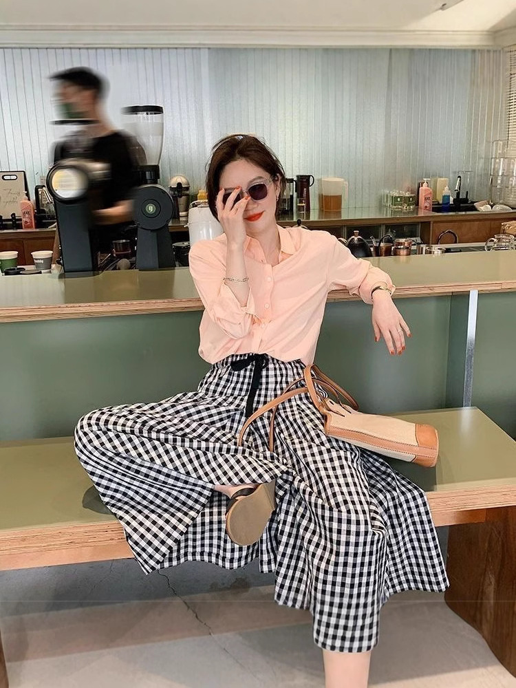 Picture of Summer New 2025 New Arrival Plaid Wide-Leg Culottes Elasticated High Waist Slimming All-Match Trousers Loose Casual Pants for Women