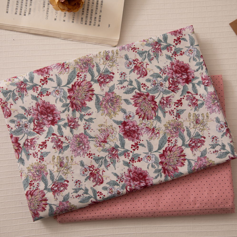 Wholesale Supply of 133*72 Twill Printed Fabric, Small Flower 40 Count Cotton Fabric, 1.6m Width