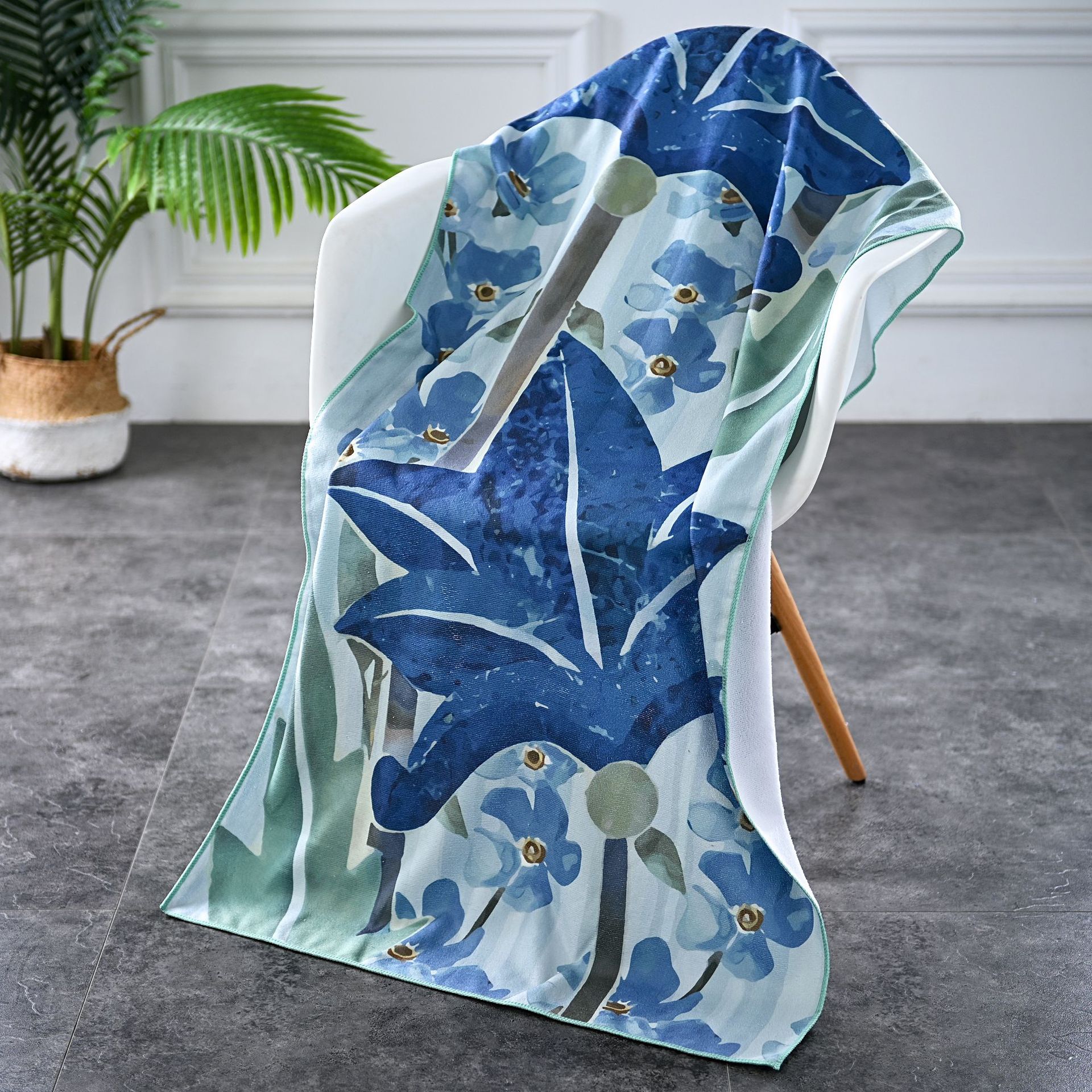 Picture of Spot wholesale microfiber beach towel foreign trade digital heat transfer easy absorbent swimming shawl printing bath towel