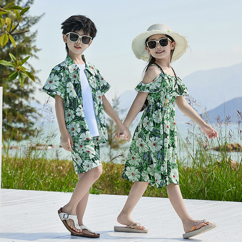 Picture of Mother and Child women's clothing ethnic style Sanya Travel skirt a family of three parent-child clothes seaside holiday beach skirt western style