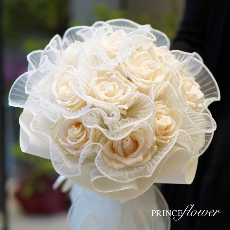 Pleated wave yarn White Pearl wave yarn luminous flower packaging gauze black bouquet mesh floral material
