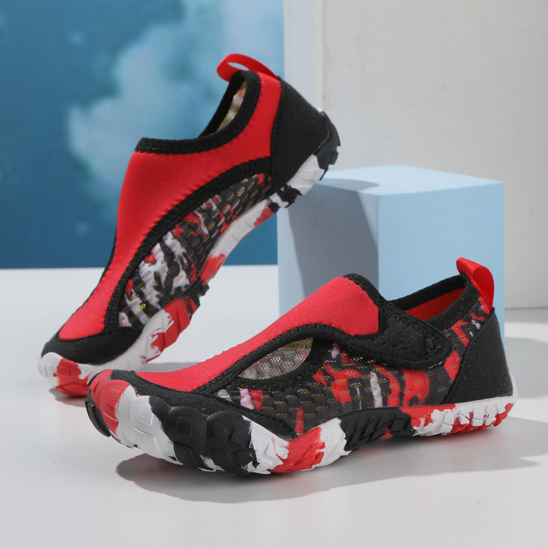 Picture of Children's upstream shoes beach shoes boys and girls sandals non-slip shoes swimming quick-drying water park drifting leisure sports