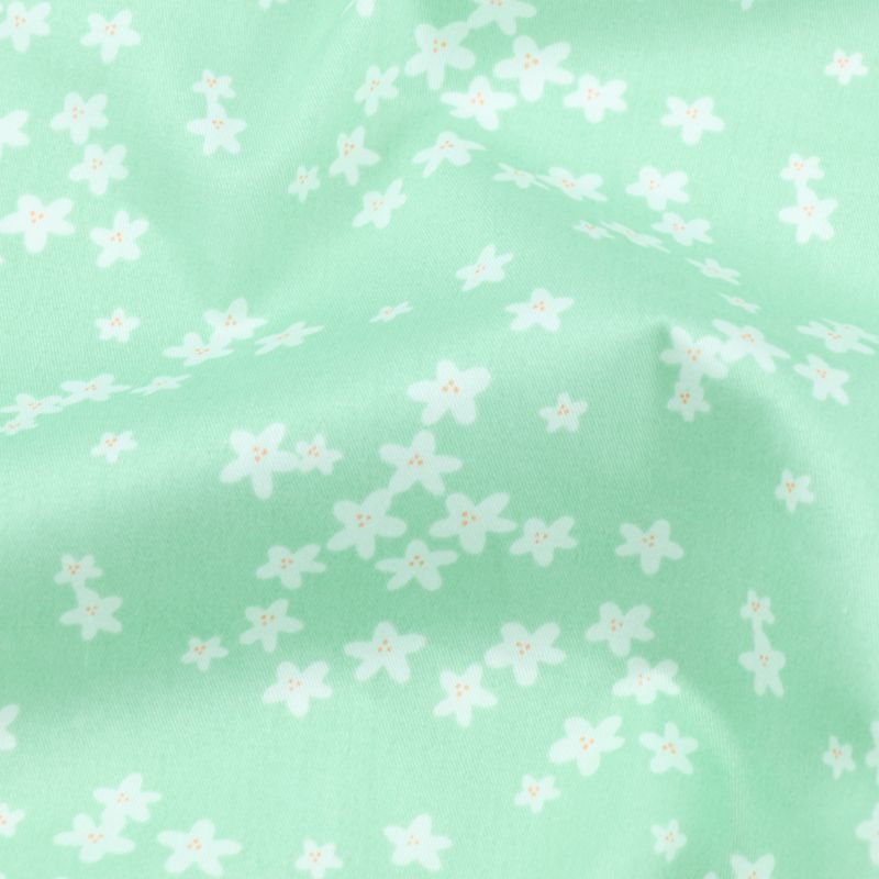 Picture of Korean version of pastoral small floral dress summer quilt cotton twill fabric cotton quilt cover bed sheet fabric wholesale
