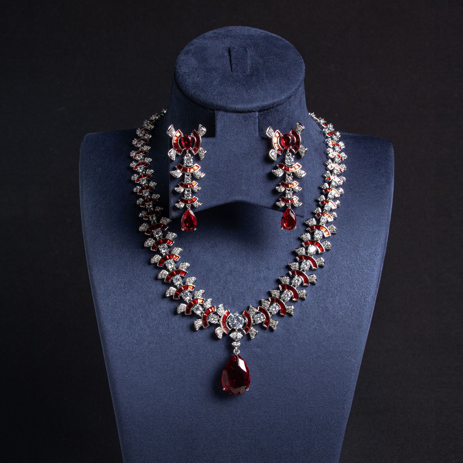 Picture of European and American Cross-border High-set Jewelry Necklace Earrings Ring Bracelet Four-piece Banquet Luxury All-match Jewelry for Women