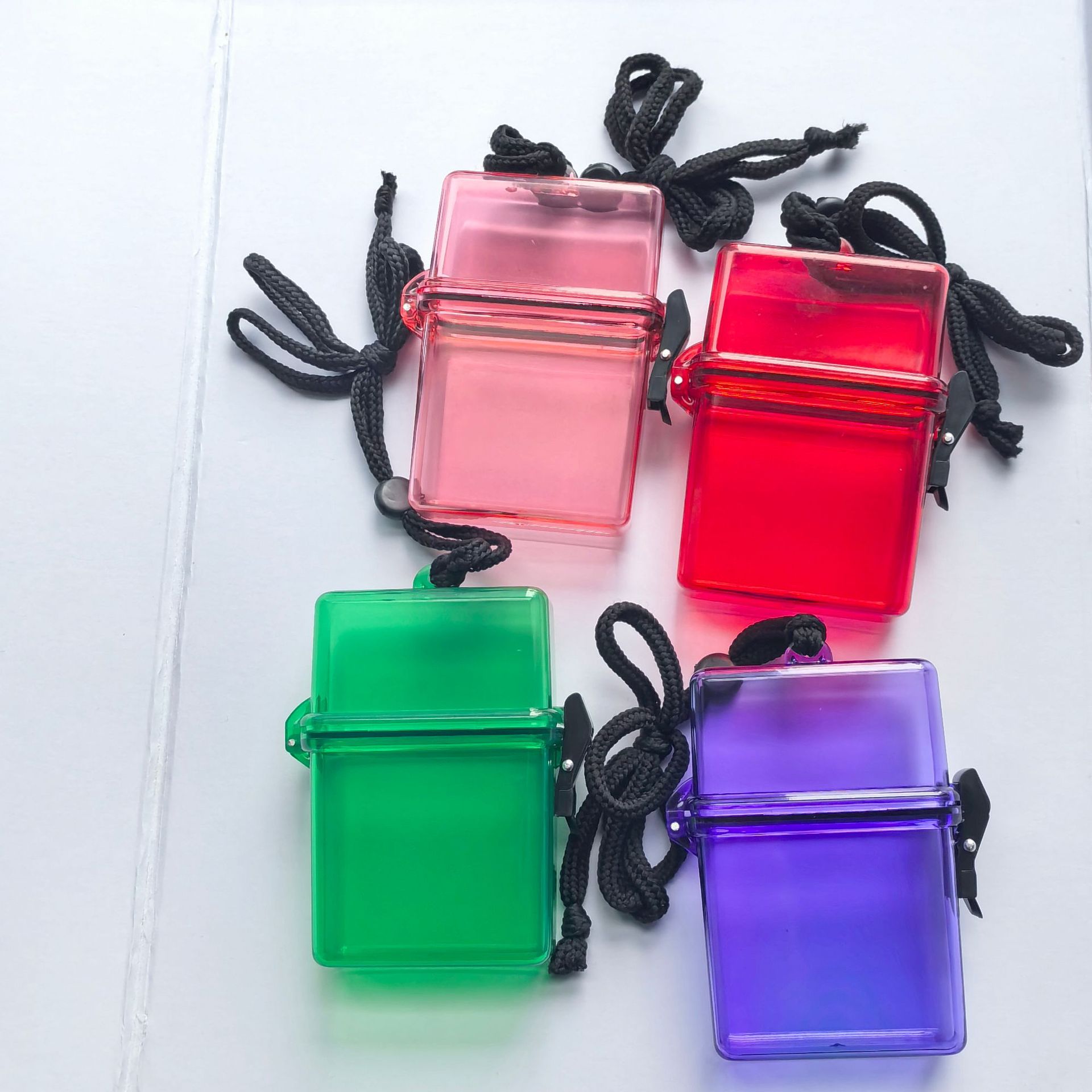 Picture of Ins Hip-Hop Punk Transparent Cigarette Box Hanging Neck Plastic Cigarette Box Popular Cigarette Box Waterproof Box Moisture-Proof Small Card Storage Box