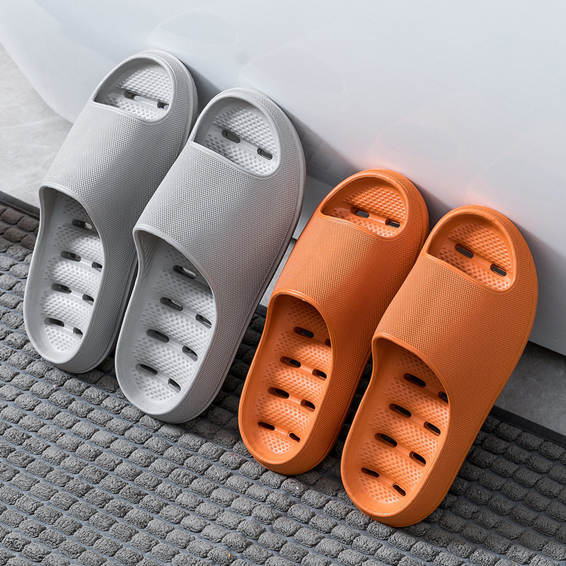 New Style Thick-soled Non-slip Bathroom Slippers for Women's Summer Home Leakage Wearing Beach Internet Celebrated Feeling Shit-stepping Bathing Slippers