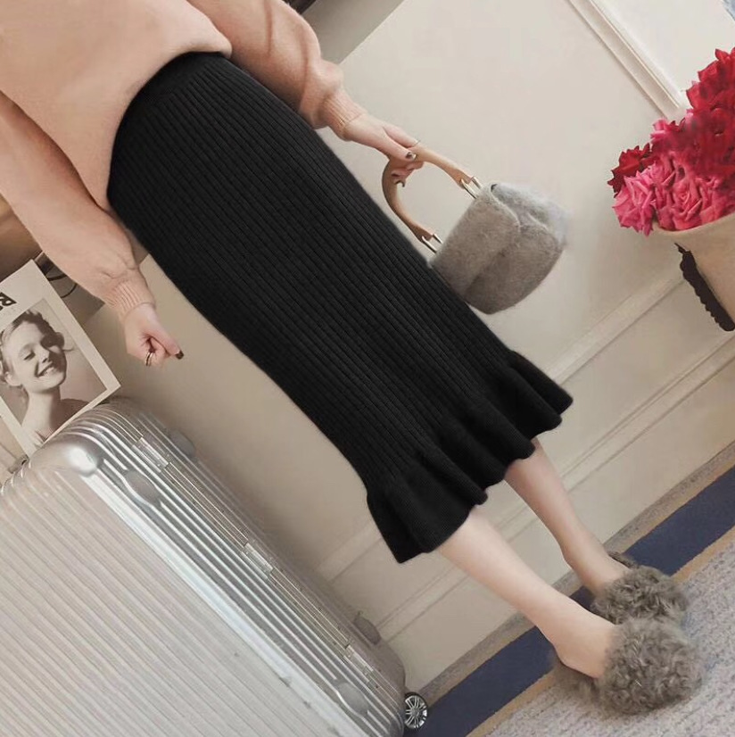2022 new autumn and winter versatile high waist ruffled knitted skirt Women's Mid-length slimming sheath fishtail skirt