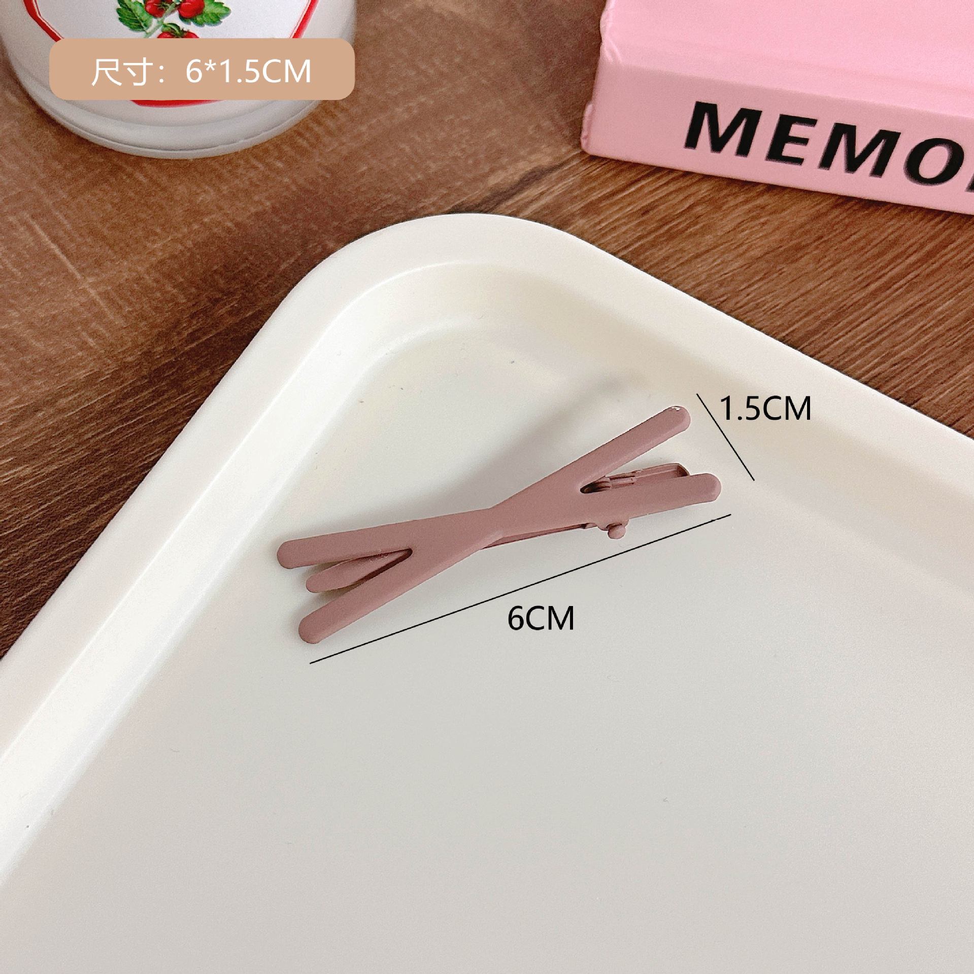Picture of milk brown Seamless Hairpin Women's Side Fringe Clip Headwear High-grade Broken Hair Hairpin Metal One-character Clip Side Clip