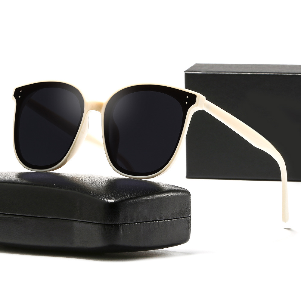 Picture of Hot-Selling New Gm Sunglasses for Women, High-End, Anti-Uv, Big Face, Slimming Look Sunglasses, Men's Driving Polarized Glasses