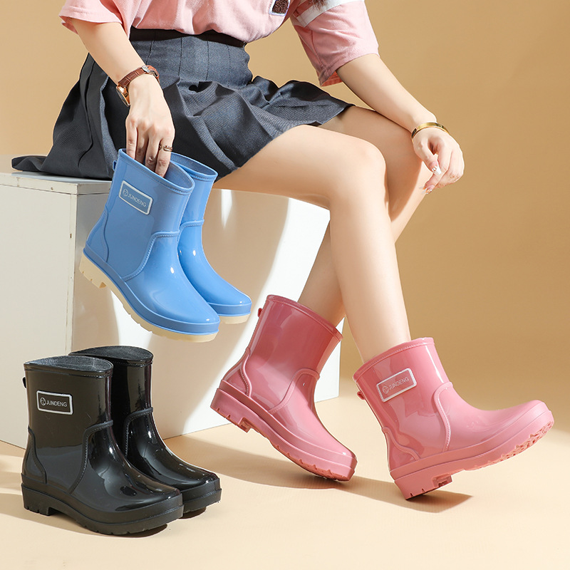 Fashionable Korean-style mid-barrel rain boots ladies cross-border rain boots waterproof non-slip wear-resistant car wash work fishing out rainy day