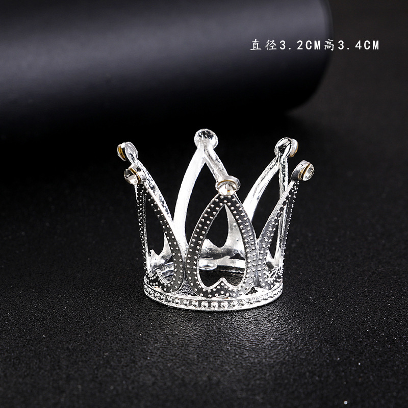 Picture of Xinghuai factory direct sales alloy rhinestone children's mini crown cake decoration baking decoration birthday party decoration
