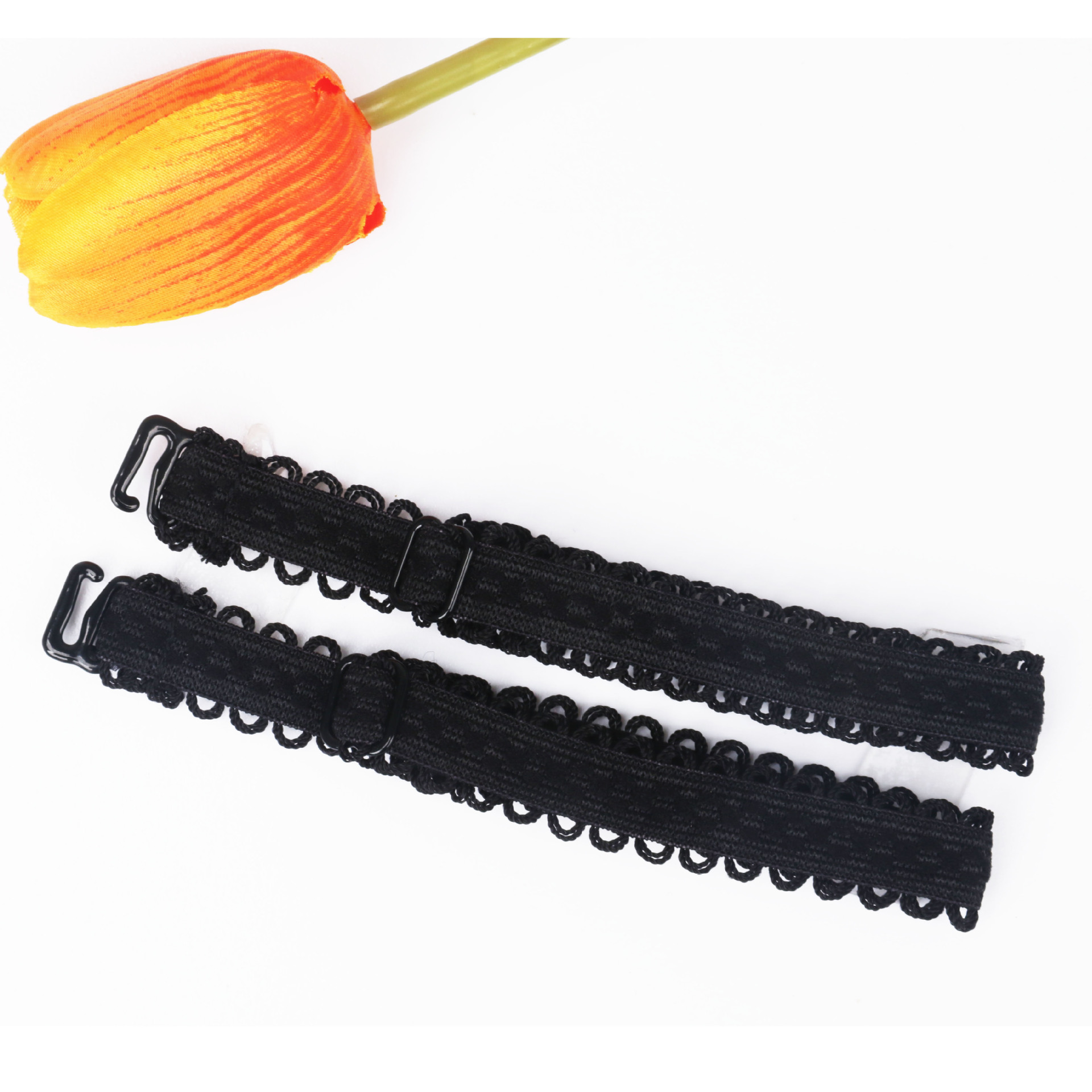 Picture of Invisible Shoelaces to Prevent Heel Falling Off, Small Gifts, Transparent High-Heeled Leather Shoes, Triangular Drawstrings, High-Heeled Shoelaces