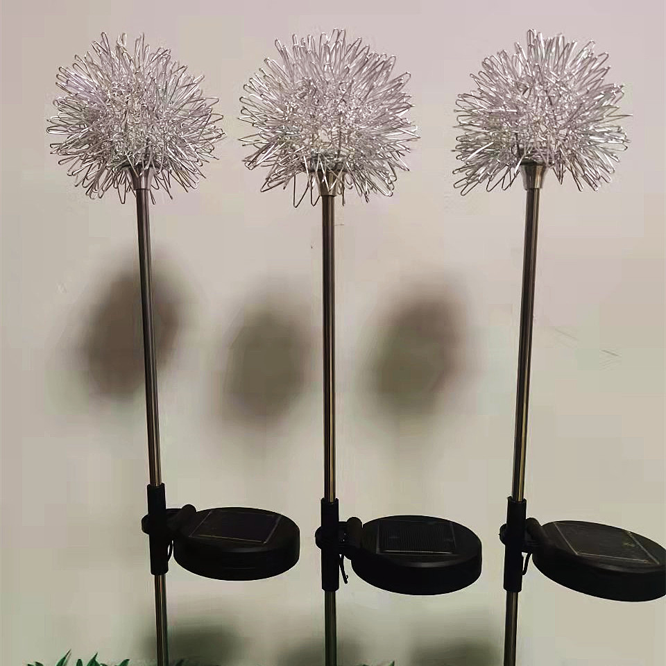 New solar simulation dandelion lamp outdoor private garden aluminum ball dandelion modeling lamp manufacturers spot