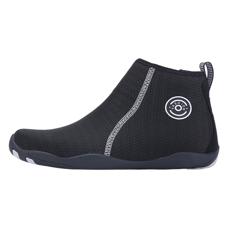 Picture of Amazon Cross-Border 2024 Spring and Summer New High-Top Outdoor River Tracing Shoes for Men Wading Beach Swimming Shoes for Women Wholesale