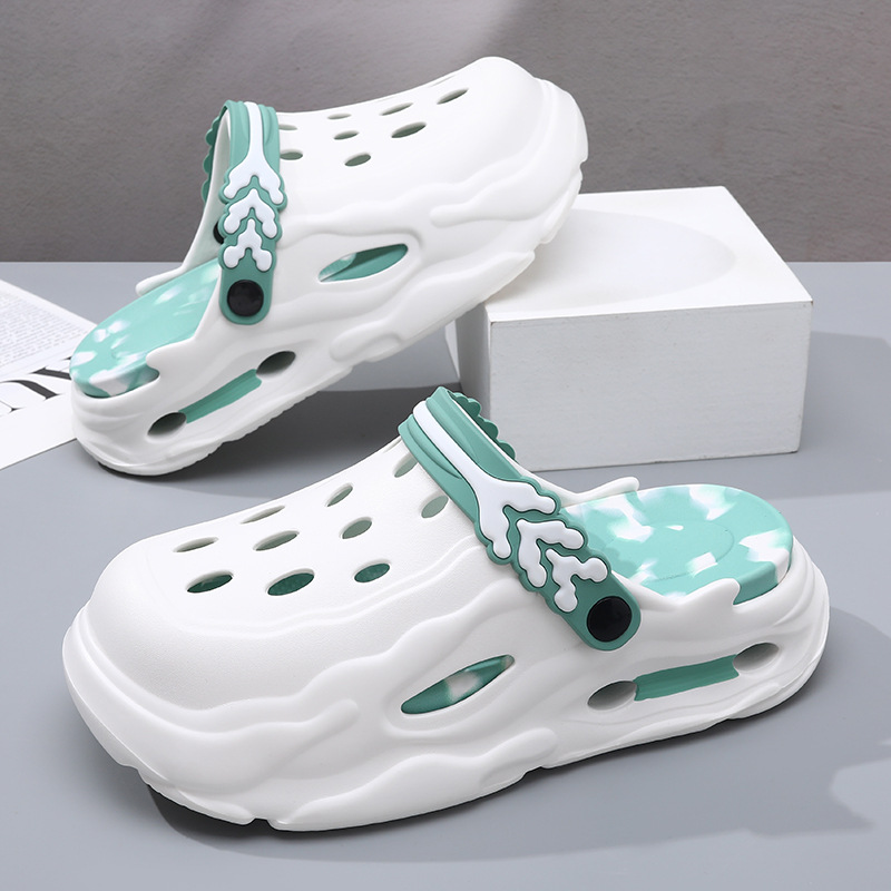 Hole Shoes Men's Summer Outdoor Breathable Non-Stinky Feet Thick Sole Height-Increasing Sandals Outdoor Non-Slip Non-Wear Feet Slippers for Women