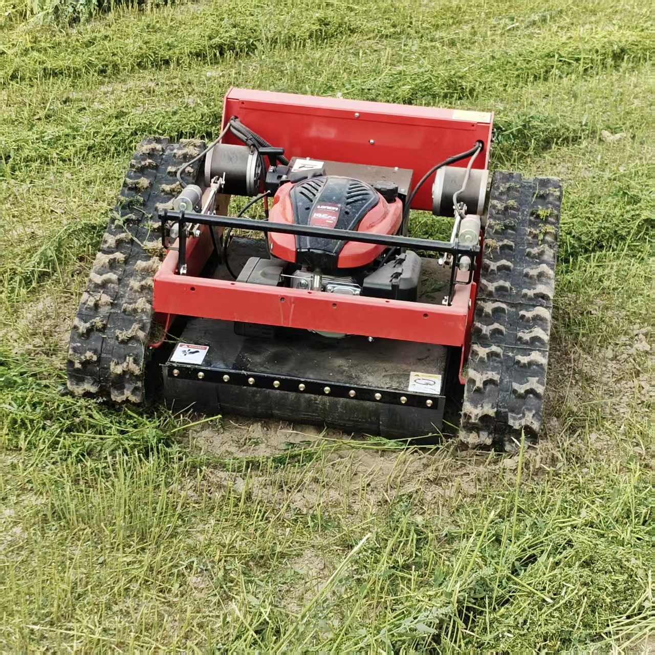 Exported to the United States, Tracked Lawn Mower, Cutting Width 55cm, Household Lawn Mower, Agricultural Orchard Remote Control Lawn Mower
