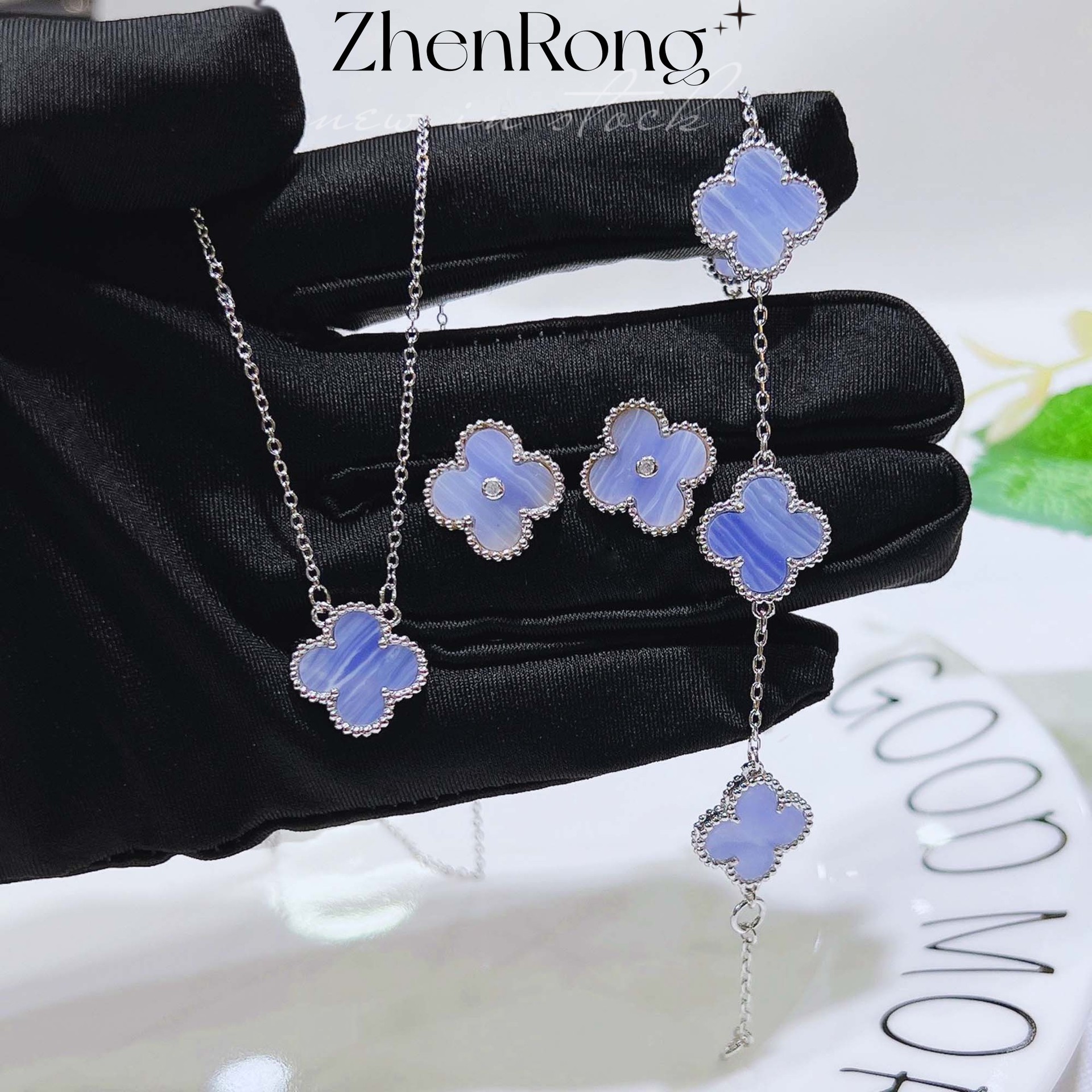New Fashion light blue Clavicle Chain Celadon Stone Light Luxury Four-leaf Clover Necklace Women's Niche Design Bracelet Purple Chalcedony Earrings