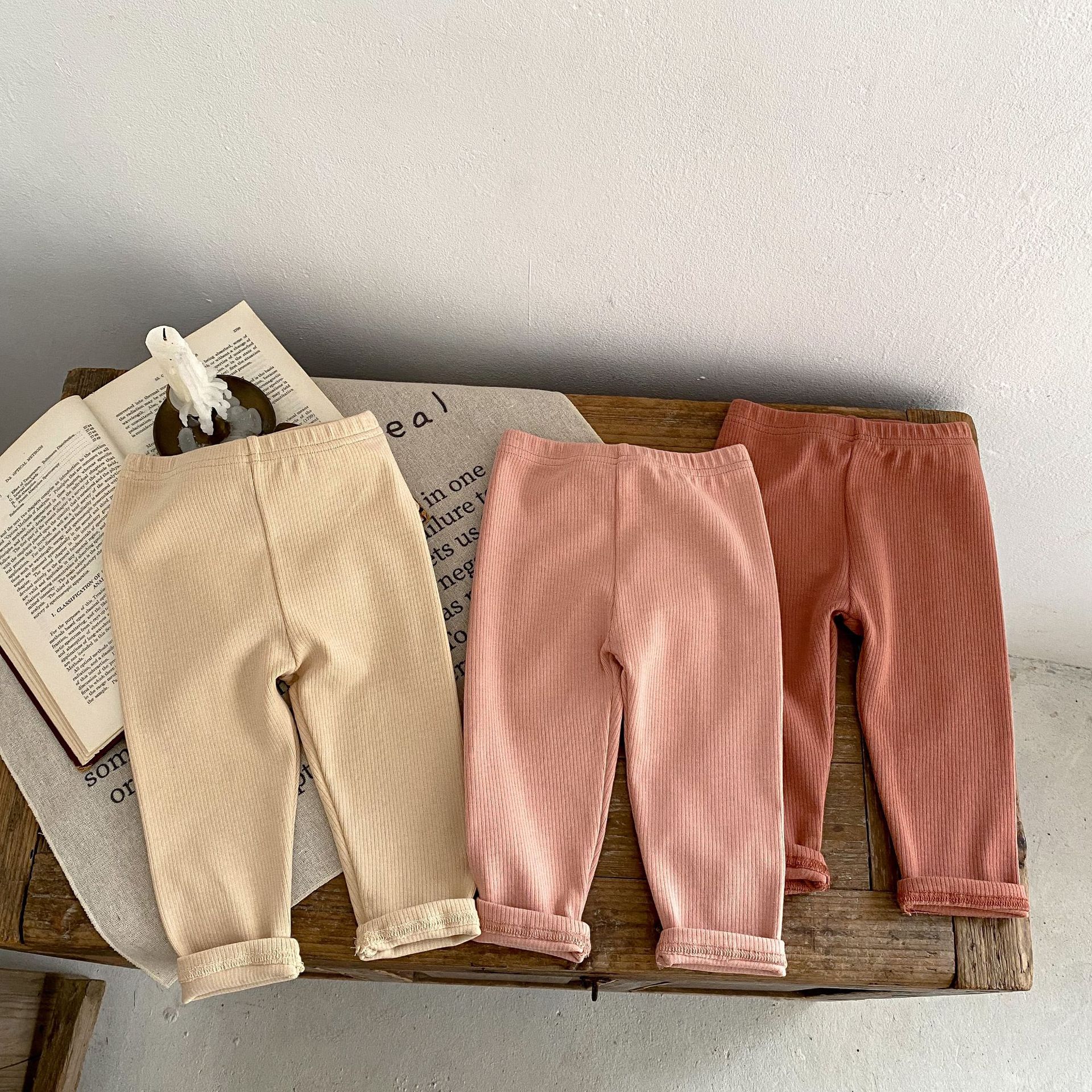 Picture of Ins 2025 New Autumn Clothing for Infants, Boys and Girls, Solid Color Pattern Threaded Versatile Cotton Mid-Waist Leggings