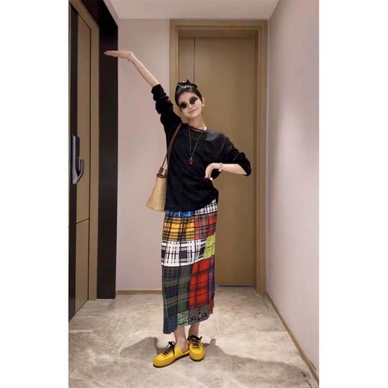 Miyake Pleated Summer New Colorful Plaid Skirt, Stylish and Slimming Straight A-Line Skirt with Unique Design
