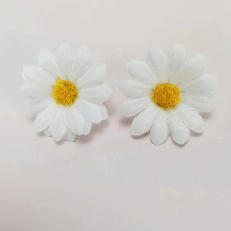 Picture of Simulated 4cm Small Chrysanthemum DIY Sun Flower Head Small Daisy Arch Road Leading Flower Arrangement Flower Garland Head Jewelry Wholesale