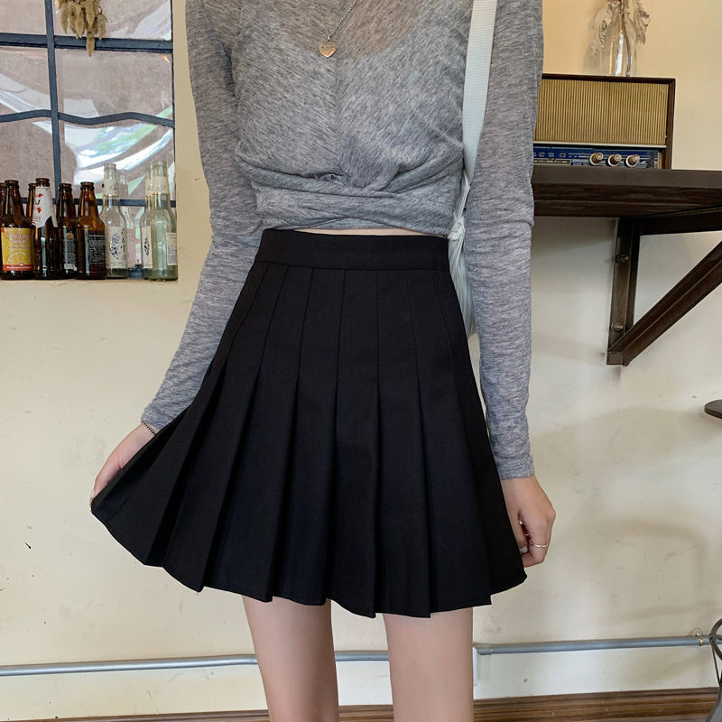 Black Pleated Skirt Women's 2022 Spring and Autumn College Style Short Half Skirt High Waist Anti-glare A- line Hip Skirt