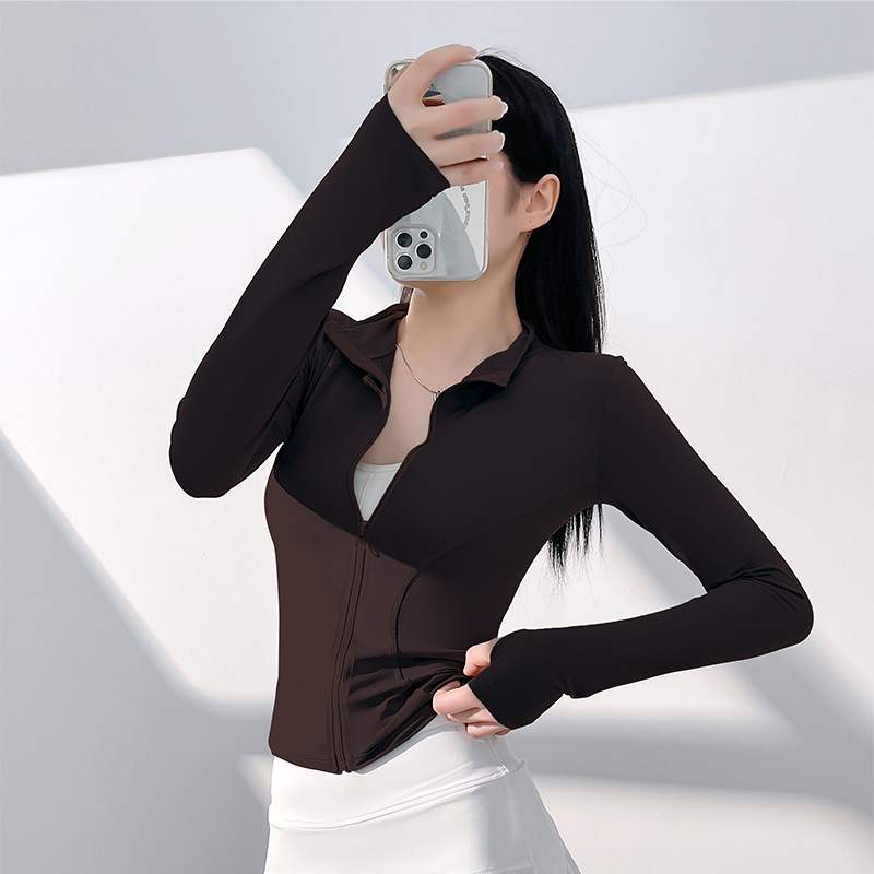Picture of Juyitang Sun Protection Yoga Clothing Nude Outdoor Tight Breathable Sports Fitness Jacket Top for Women