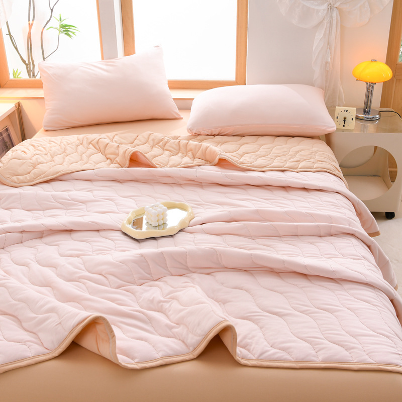 Picture of New Type A Knitted Cotton Summer Quilt Single Double Student Dormitory Summer Air-conditioning Quilt Children's Thin Quilt Washable