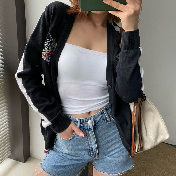 Picture of Live Broadcast Popular 1806 Camisole Seamless Beautiful Back Latex Chest Pad Fixed Cup Outer Wear Bottoming Chest Wrap Intimates for Women