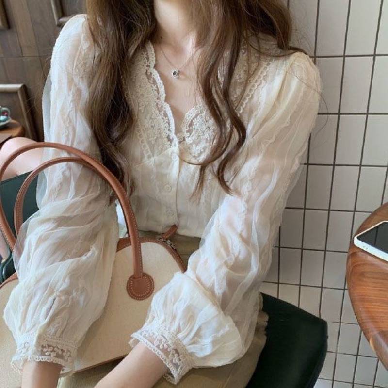 Picture of Elegant V-neck lace shirt for women 2022 Spring New Gentle all-match chiffon sweet chic small shirt