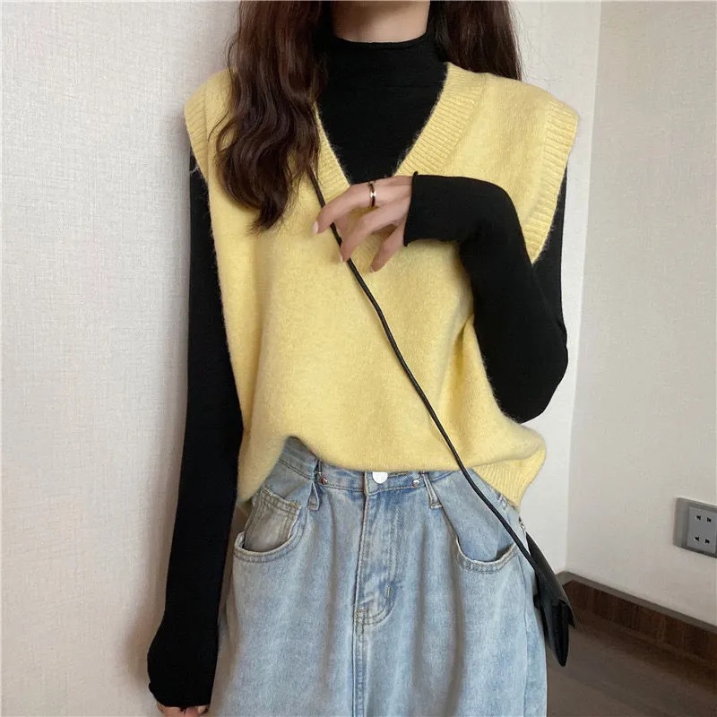 Picture of Vest Vest Coat Women's Autumn and Winter 20223 Korean Style Vest Waistcoat V-Neck Versatile Loose Knitted Sweater