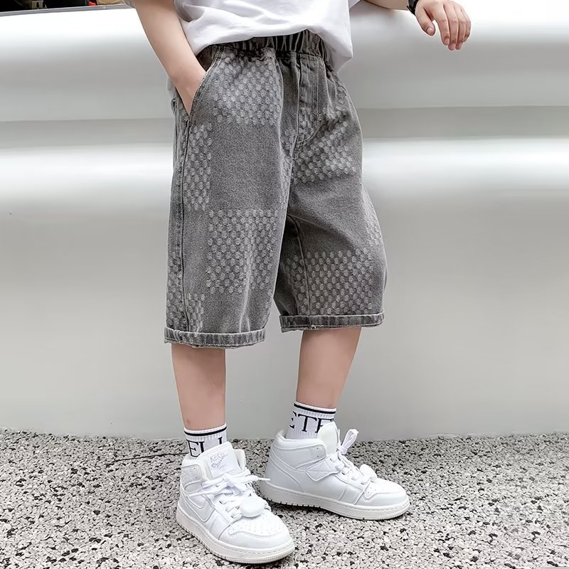 Picture of Boys' Denim Shorts Summer 2023 New Out-Wearing Trendy Workwear Pants Thin Street-length Pants for Middle and Big Children
