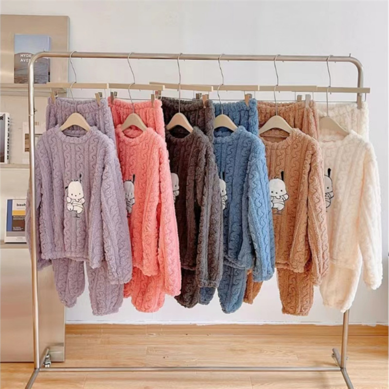 Hapa Dog Jacquard Soft Cotton Velvet Set for Women, New Winter Thickened and Warm Cartoon Outerwear Ladies' Loungewear