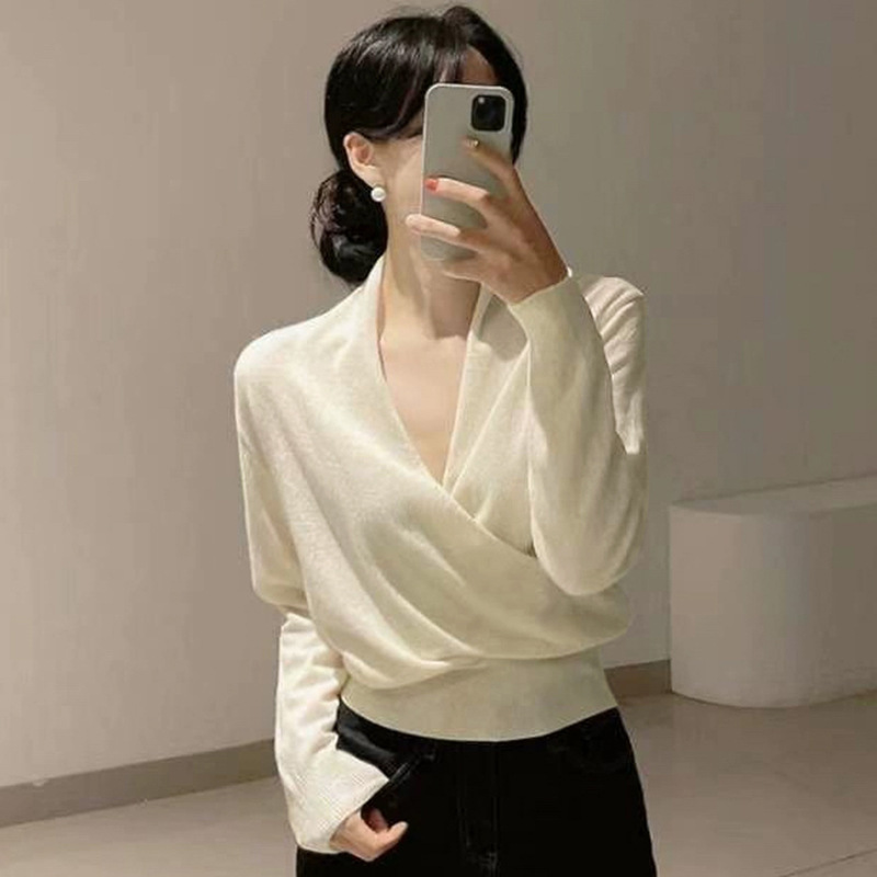 Korean Spring and Summer New Style Versatile V-Neck Elegant Feminine Waist-Cinching Sexy Long-Sleeve Knit Sweater