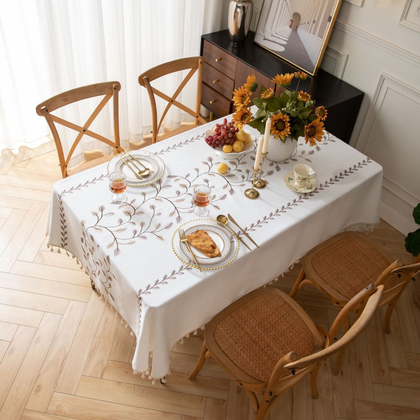 Picture of Rectangular Dining Table Fabric European-style Simple Embroidered Tablecloth Cotton and Linen Artistic Courtyard Outdoor Dining Table Mat Dust-proof and Dirty-resistant