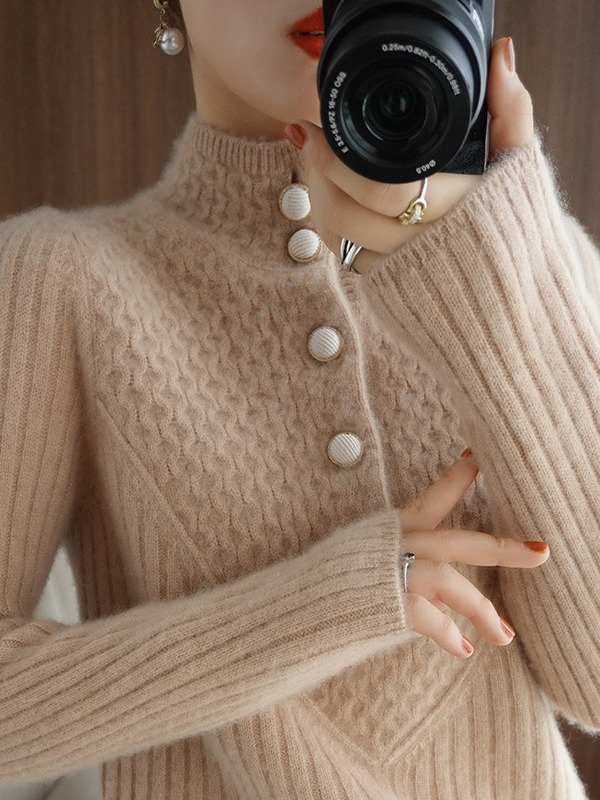 Picture of Autumn and Winter 2024 new top sweater loose outer wear slim half turtleneck long sleeve bottoming sweater women's clothing