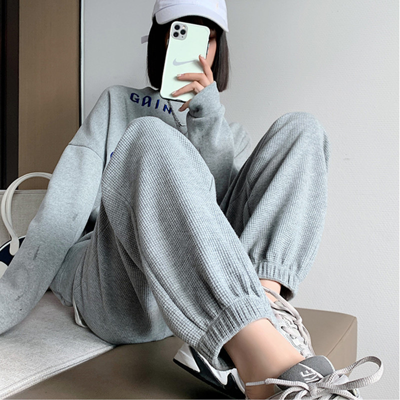2025 Spring and Autumn New Waffles Sports Pants Women's Spring and Autumn Thin Grey Small Casual Loose Foot-toe Sweatpants