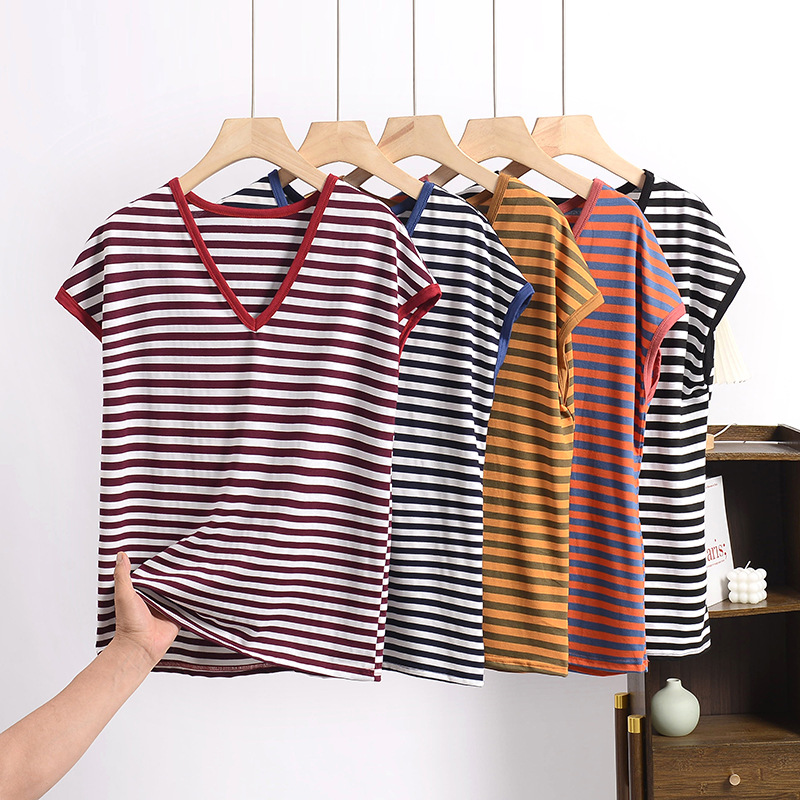 New Loose Plus-Size Simple T-Shirt for Women, Summer Thin V-Neck Top, Striped Slimming Casual Base Shirt for Home and Going Out