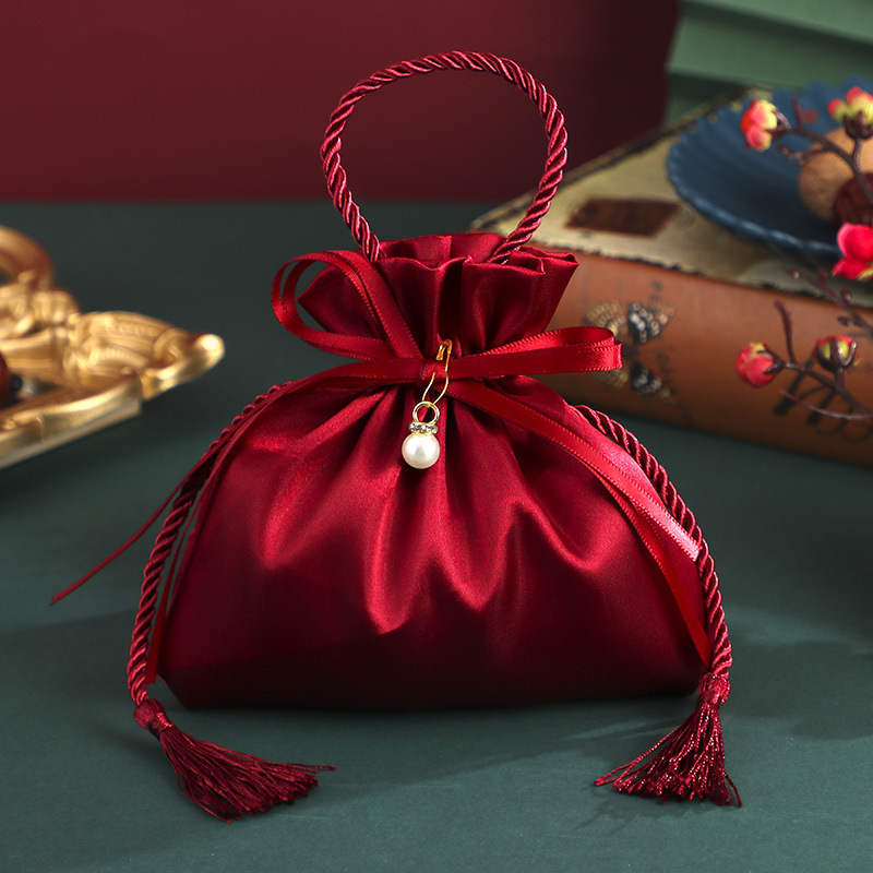 Picture of Wedding Ceremony Satin Wedding Candy Bag Creative European Style Accompanying Ceremony Candy Bag Creative Ins Style Candy Box