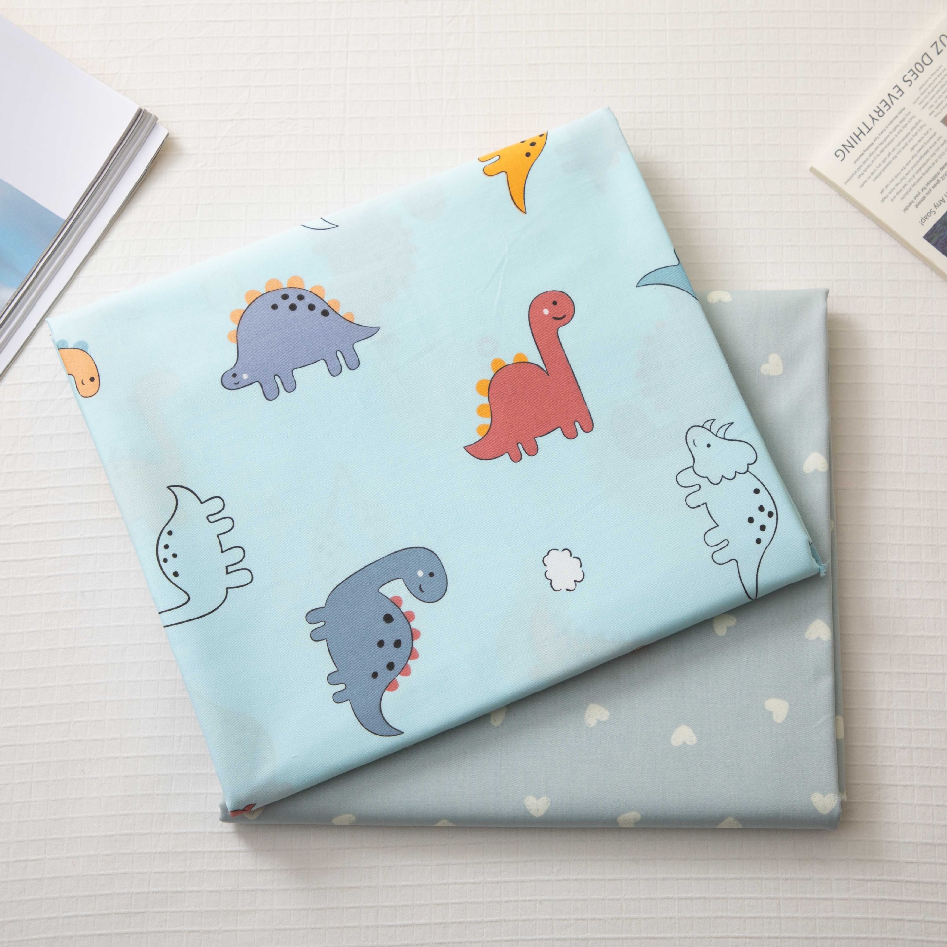 Wholesale Supply of 133*72 Twill Printed Cloth Cartoon 40 Count Cotton Cloth 1.6m Width