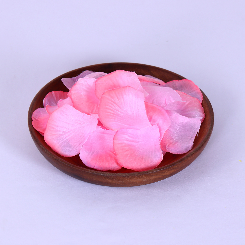 Picture of Non-woven fabric stacked 1000 pieces of rose petals wedding bar celebration hand decorative props artificial flower generation