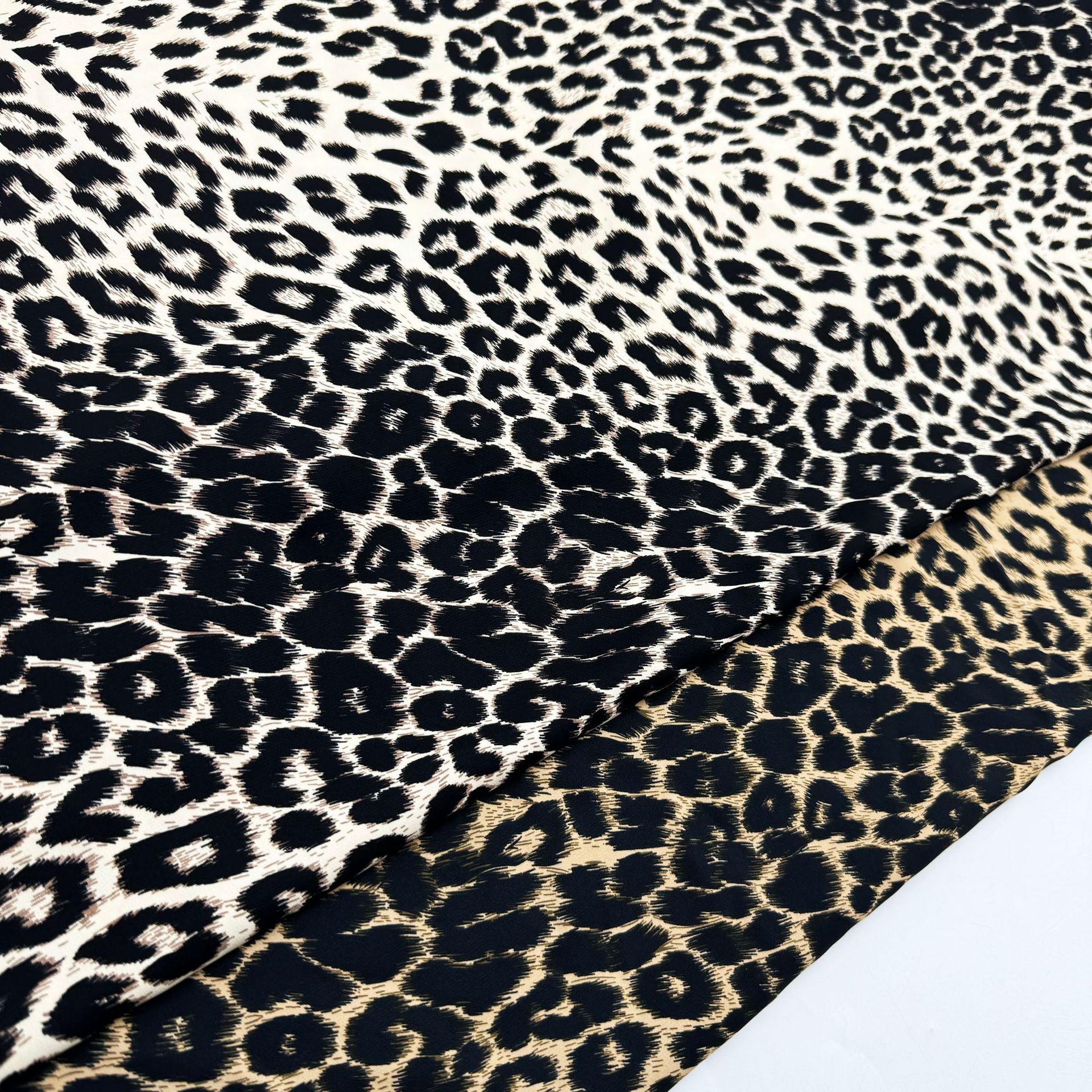 Picture of in stock 110g Plain Satin Leopard Print Fabric Spring and Summer Women's dress Shirt Mosquito-proof Pants Turban Fabric